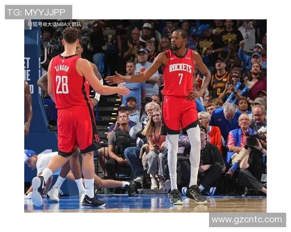 12月12日鹈鹕与火箭激战正酣球迷期待精彩对决与惊喜表现