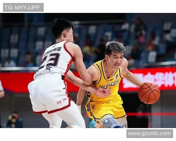 孙铭徽：从青涩新星到篮球场上的领军人物，见证中国篮球的崛起与辉煌