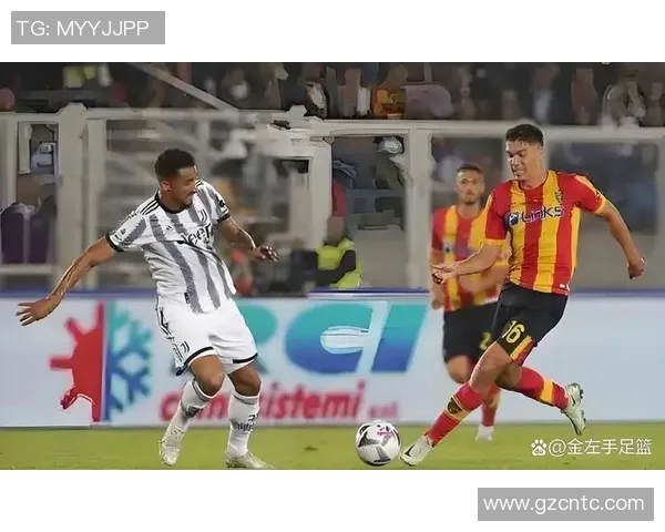 意甲焦点战瓦伦西亚迎战尤文图斯双方争夺关键三分的激烈对决 意甲焦点战瓦伦西亚迎战尤文图斯双方争夺关键三分的激烈对决