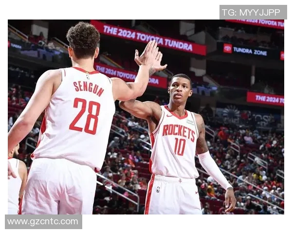 火箭对阵鹈鹕精彩直播中文解说全程回顾与分析