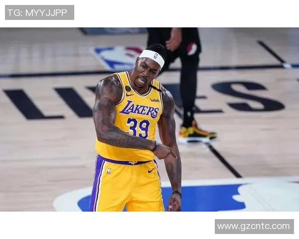 巅峰时期霍华德与小乔丹的对决谁才是真正的篮坛巨星 巅峰时期霍华德与小乔丹的对决谁才是真正的篮坛巨星