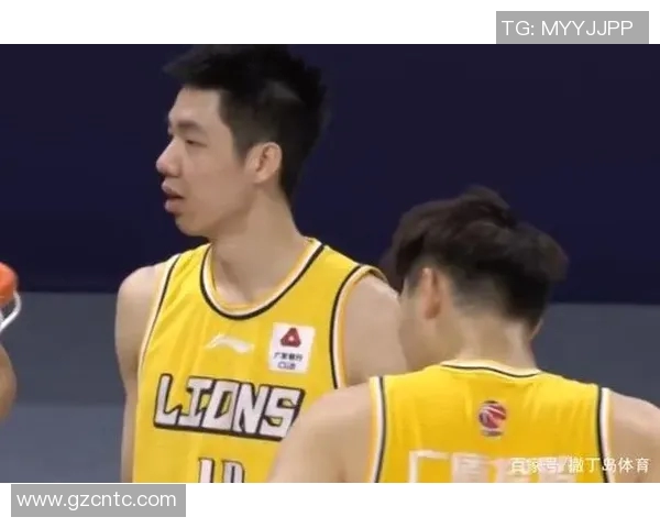 朱俊龙的成长之路与职业生涯探索：从青涩少年到篮球场上的璀璨星辰