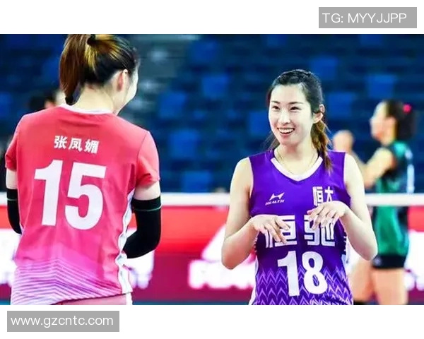 水原与恒大激战正酣谁将赢得这场亚洲足球巅峰对决 水原与恒大激战正酣谁将赢得这场亚洲足球巅峰对决