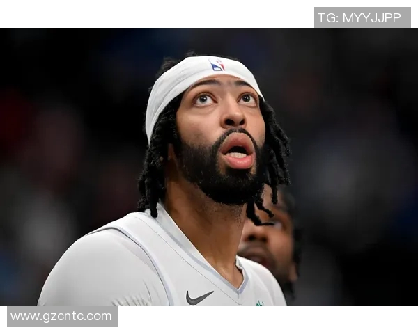 湖人队与小牛队夏季联赛精彩对决回顾与分析